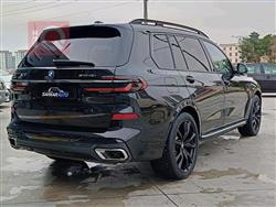 بي ام دبليو X7